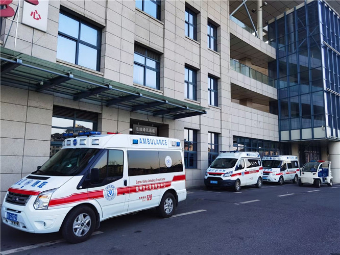 镶黄救护车出租服务案例4